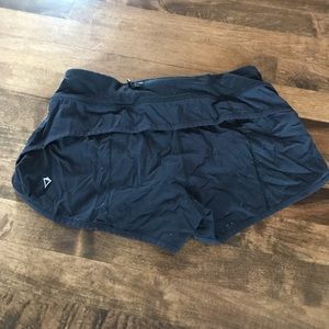 Ivivva black shorts size 14